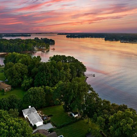 Lakefront Living Mooresville Esterno foto